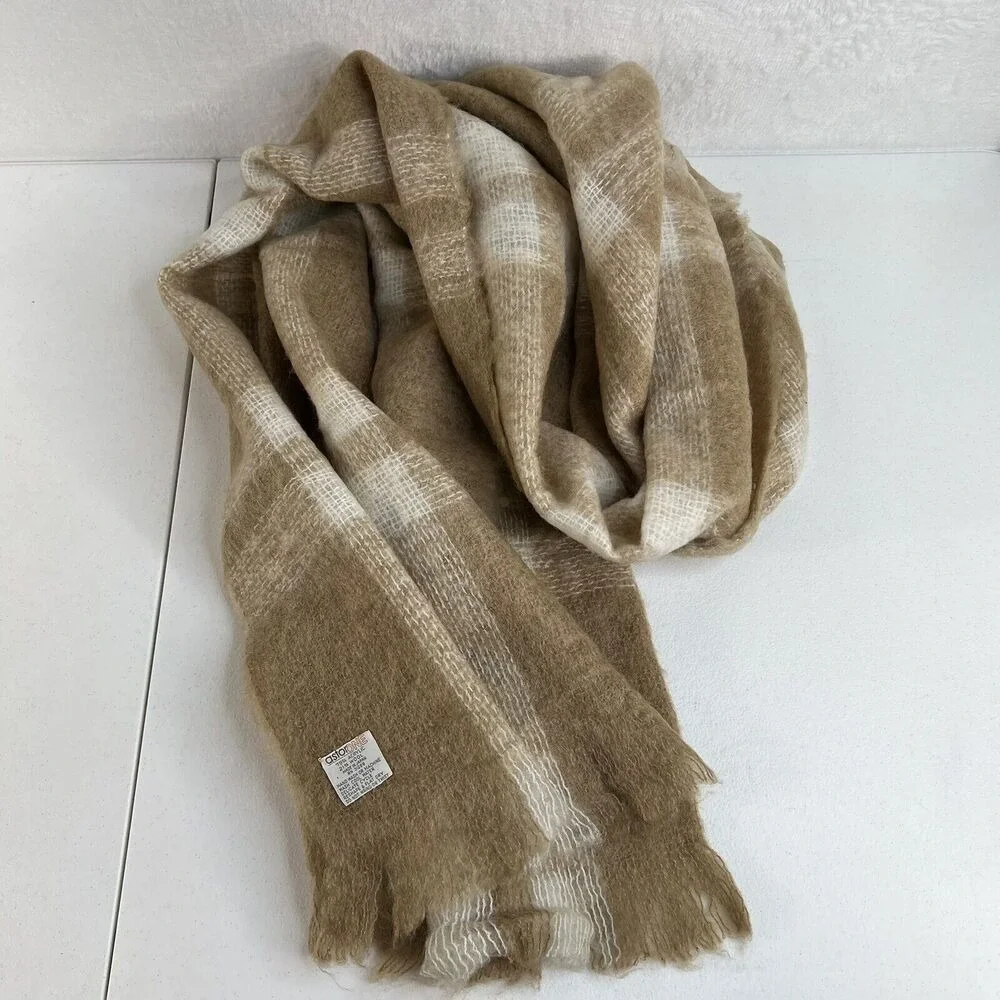 Astor One Scarf Wool Blend Tan Plaid Wrap‎ Vintage Made Japan Fringe Fuzzy Shawl